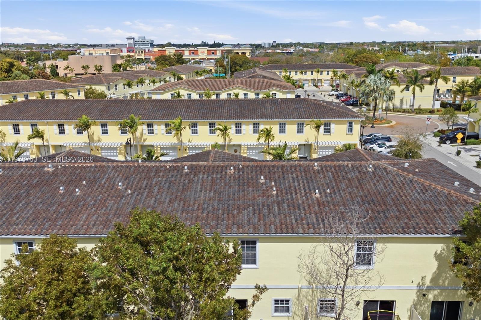 CRICKET CLUB - Residential