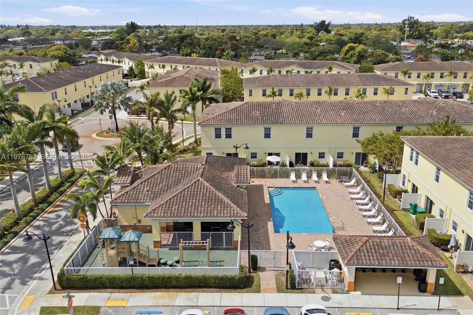 CRICKET CLUB - Residential