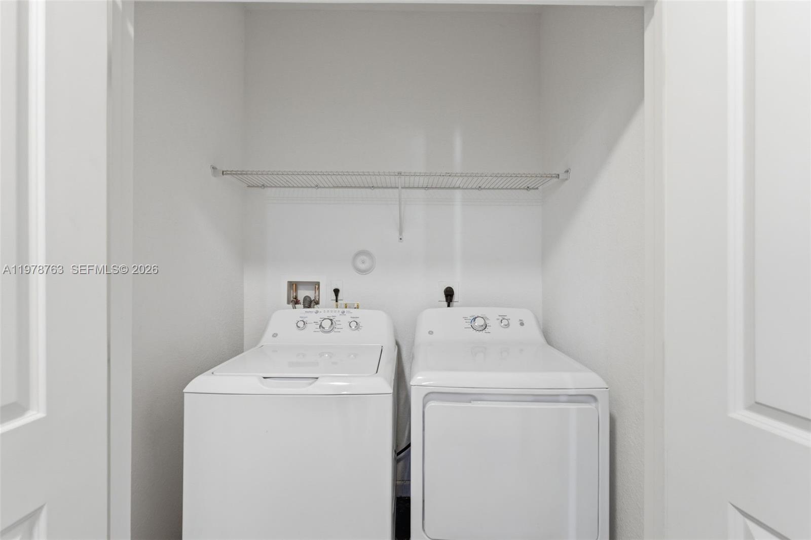 CRICKET CLUB - Residential