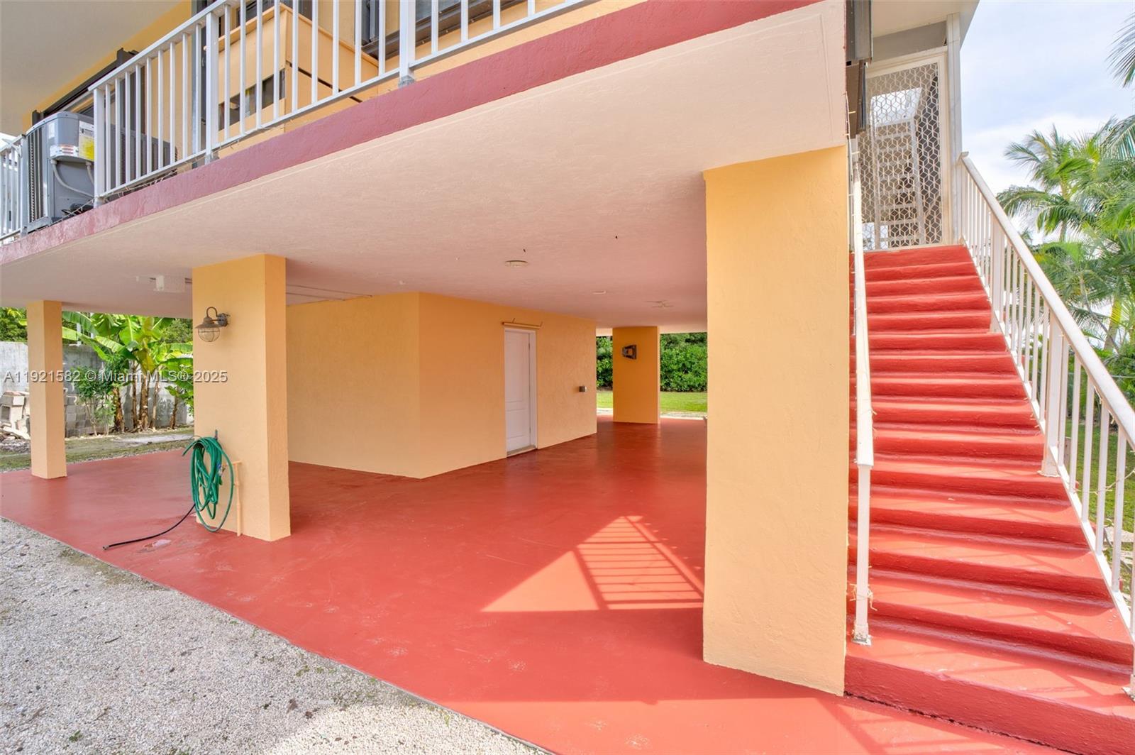 SOUTH CREEK VILLAGE - Residential