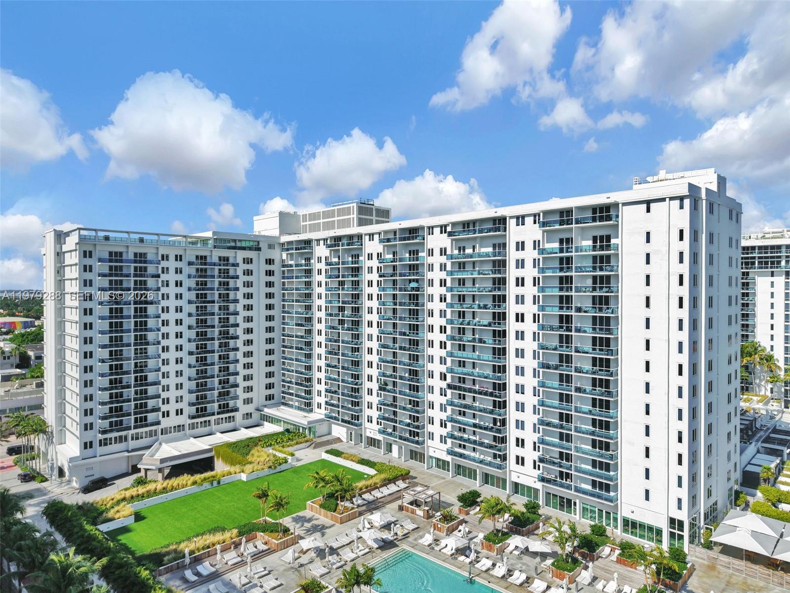 RONEY PALACE CONDO - Residential