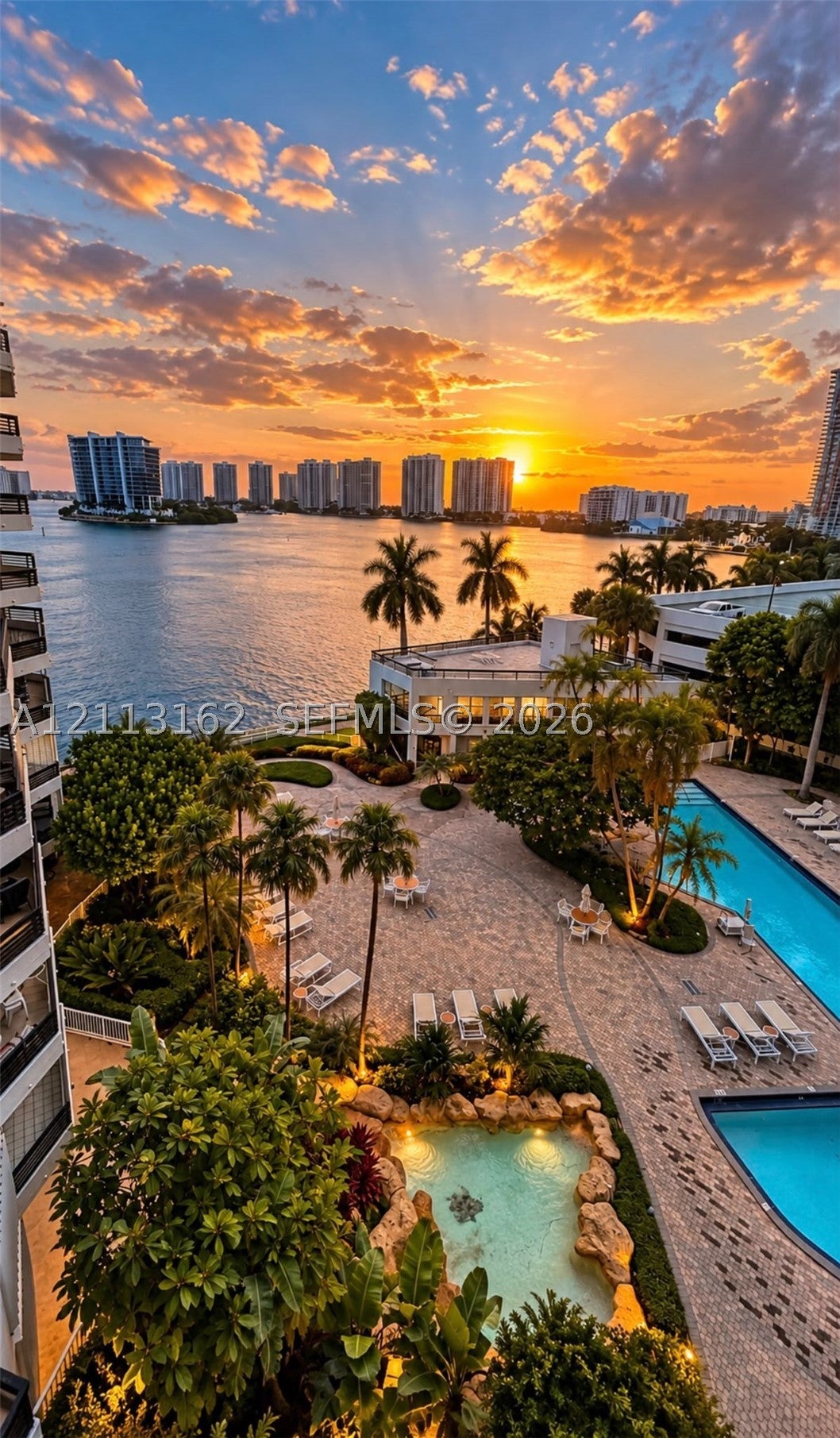 3600 Mystic Pointe Dr