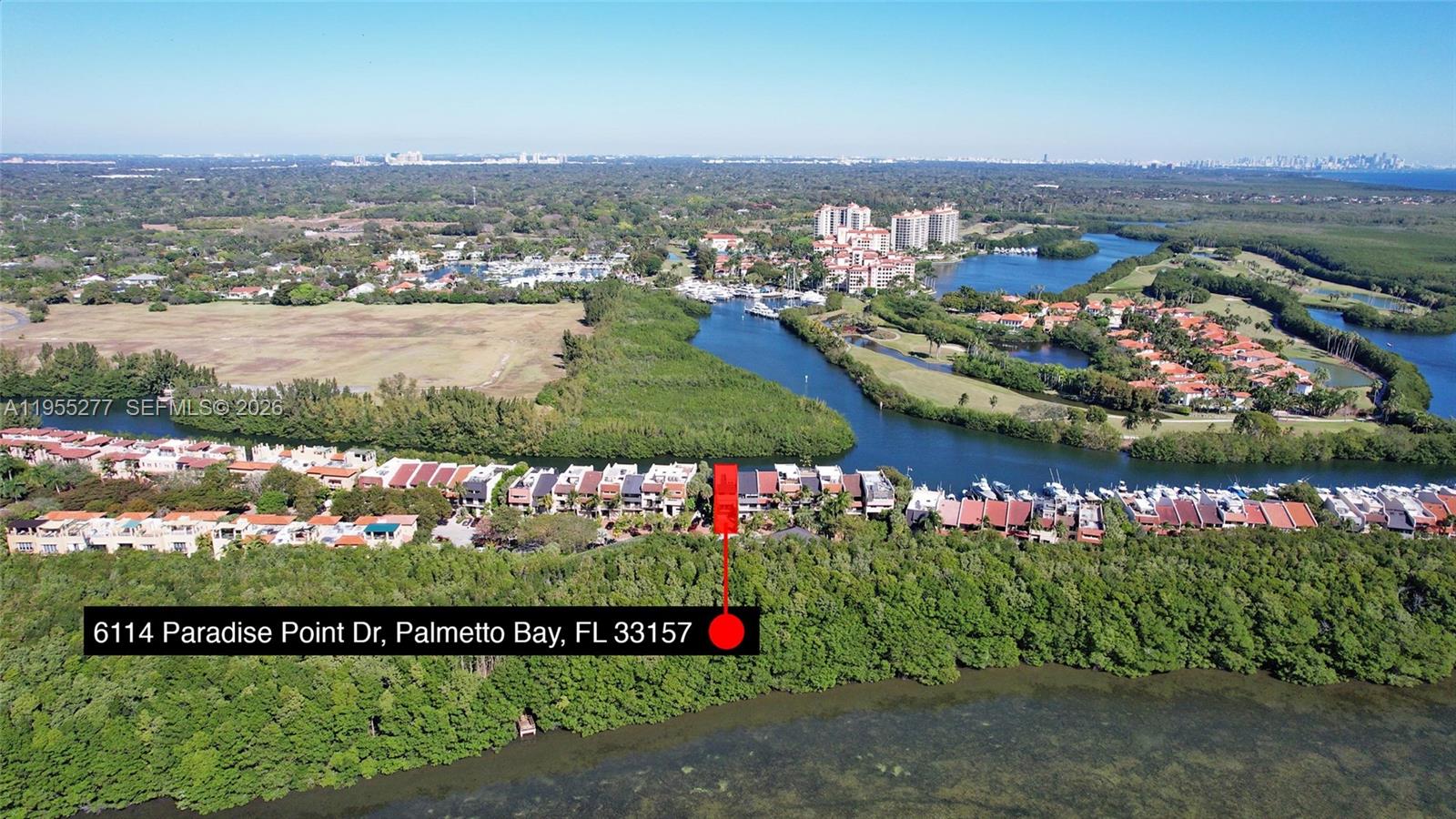 6114 Paradise Point Dr