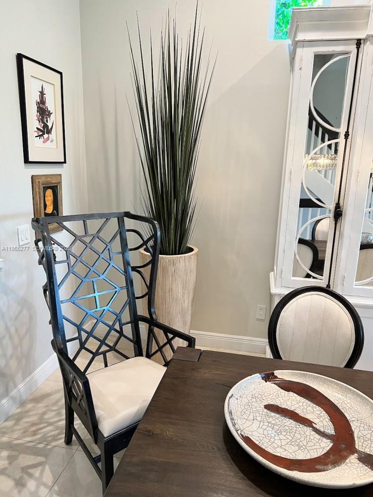 ROYAL HARBOUR YACHT CLUB - Residential