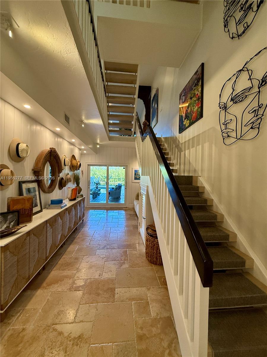 ROYAL HARBOUR YACHT CLUB - Residential