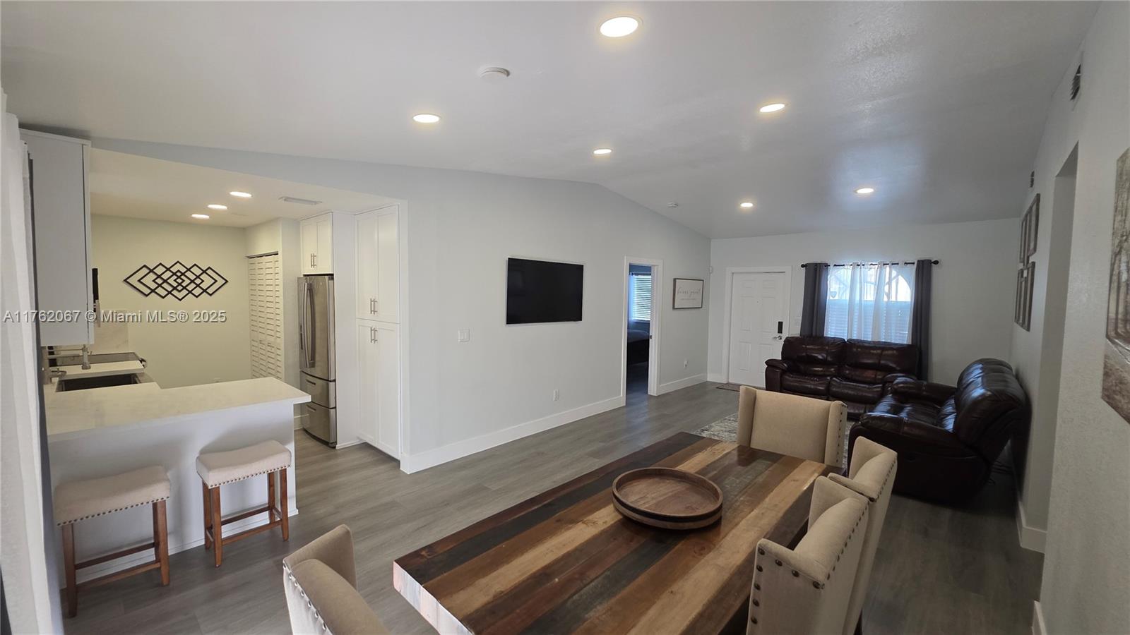 SAN MATEO 1ST ADDN - Residential