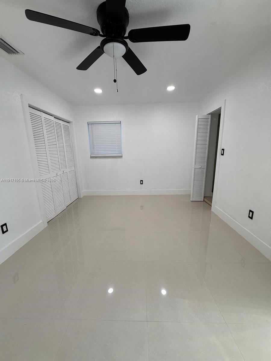 CAROL CITY 1 ST ADDN - Residential Lease