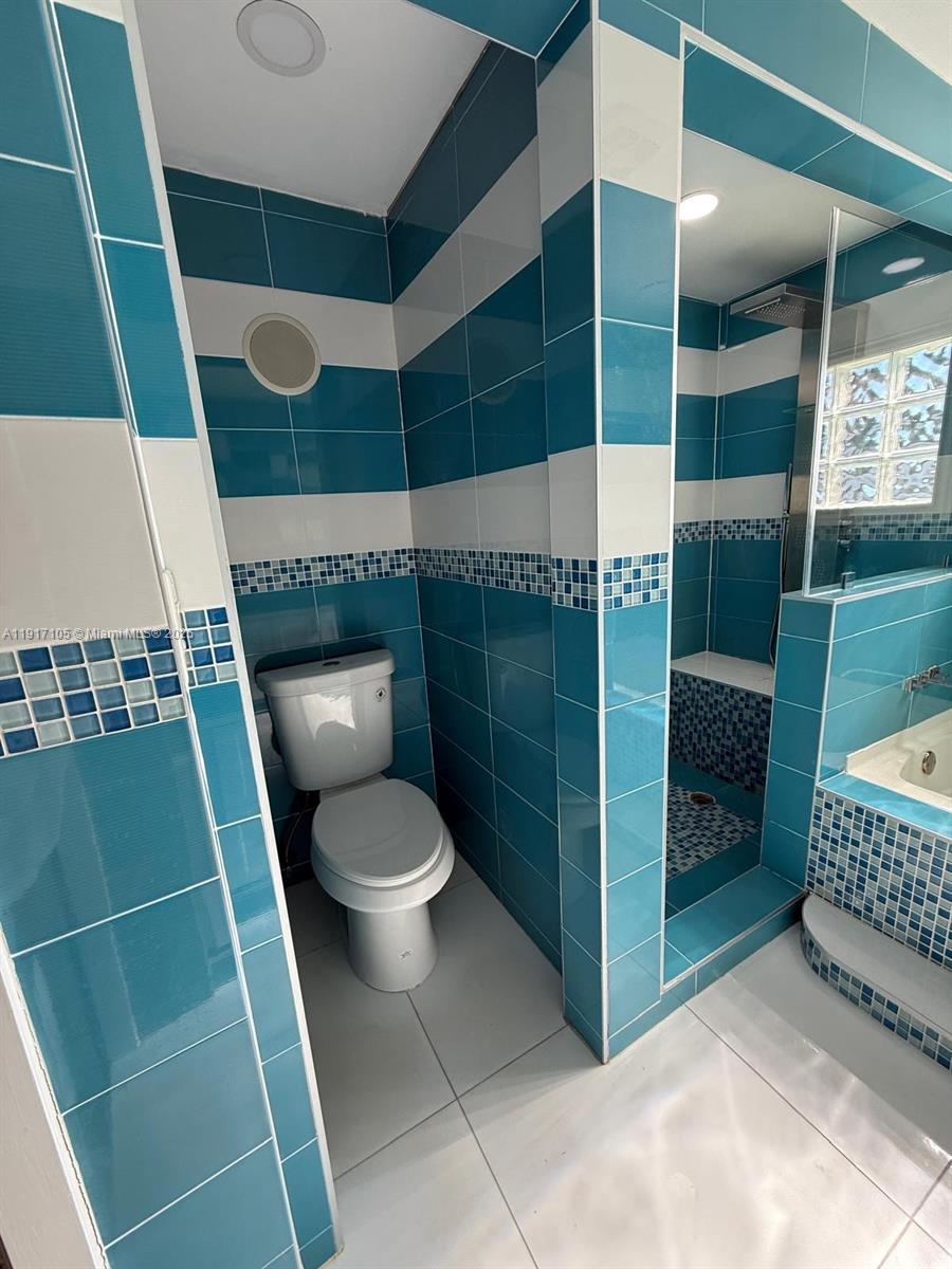 CAROL CITY 1 ST ADDN - Residential Lease