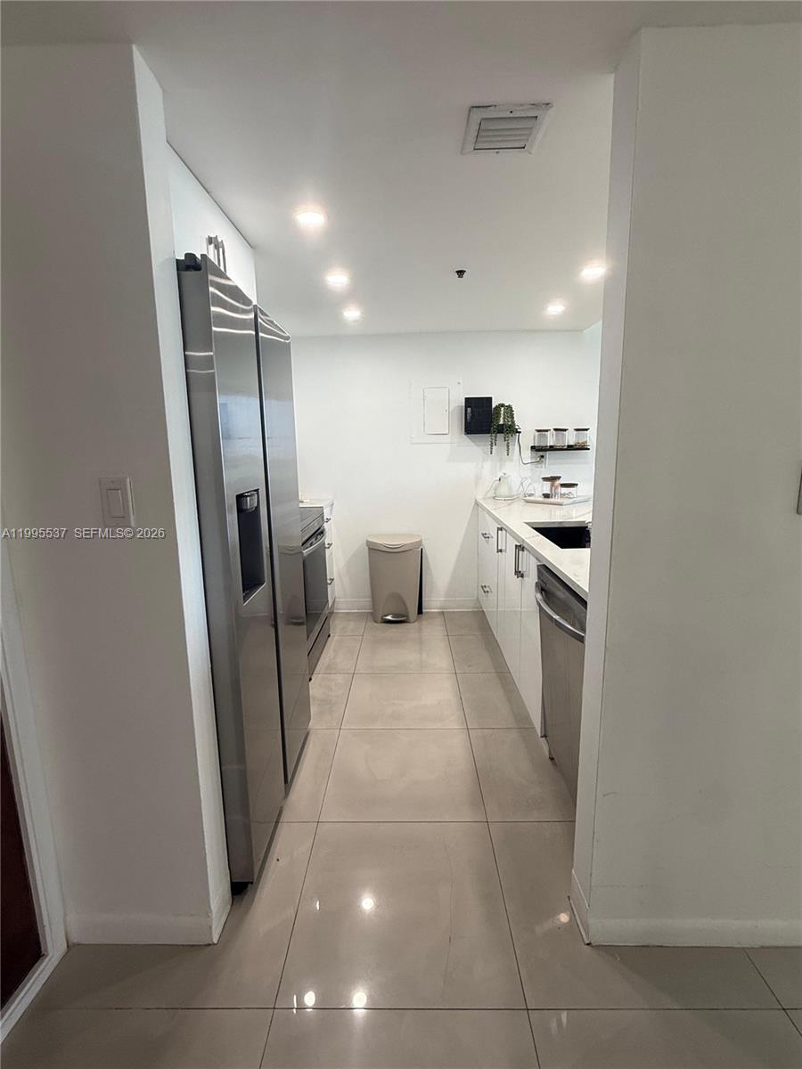 7601 E Treasure DR 1508