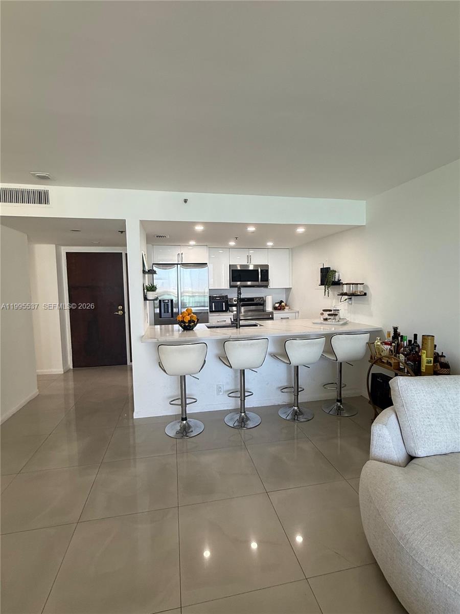 7601 E Treasure DR 1508