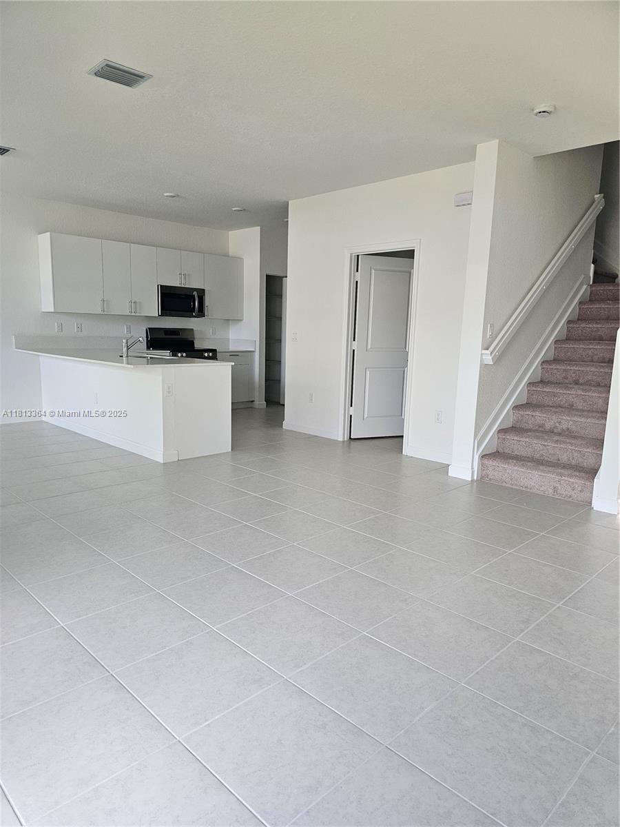 DANIA PRESERVE - Residential Lease