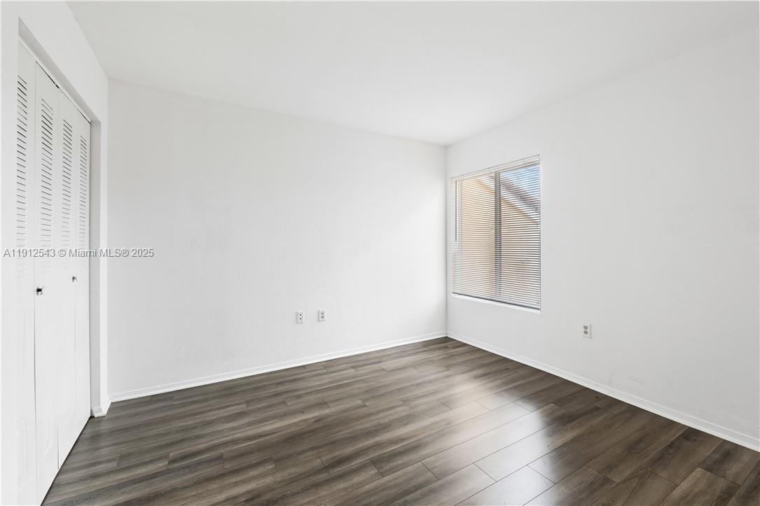 SAILBOAT POINTE CONDO - Residential Lease