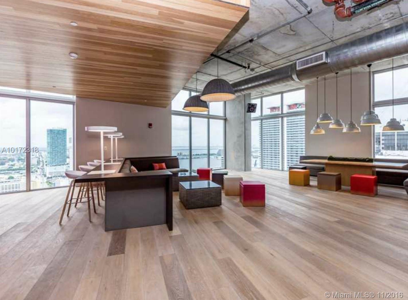 CENTRO - Residential Lease