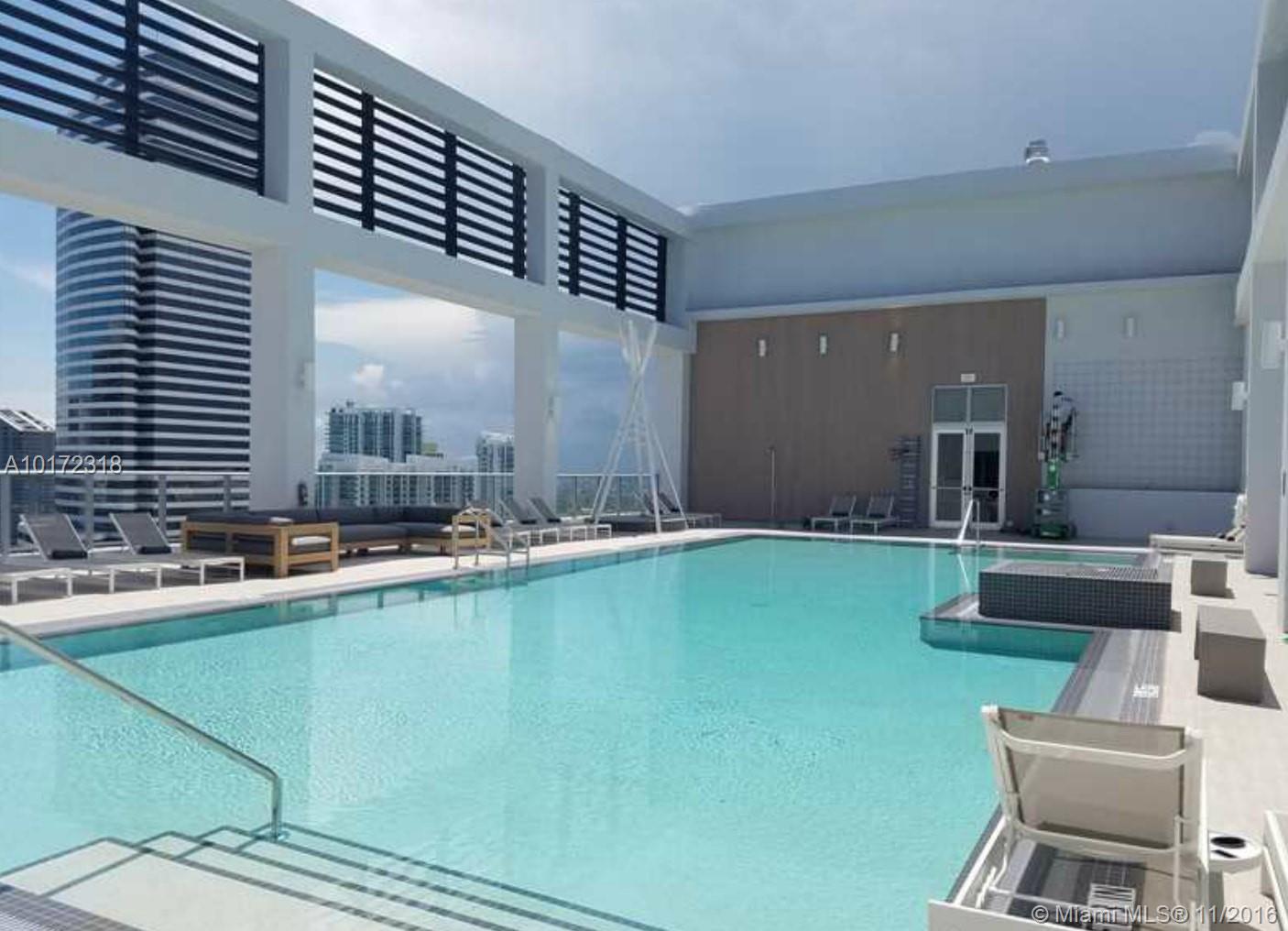 CENTRO - Residential Lease