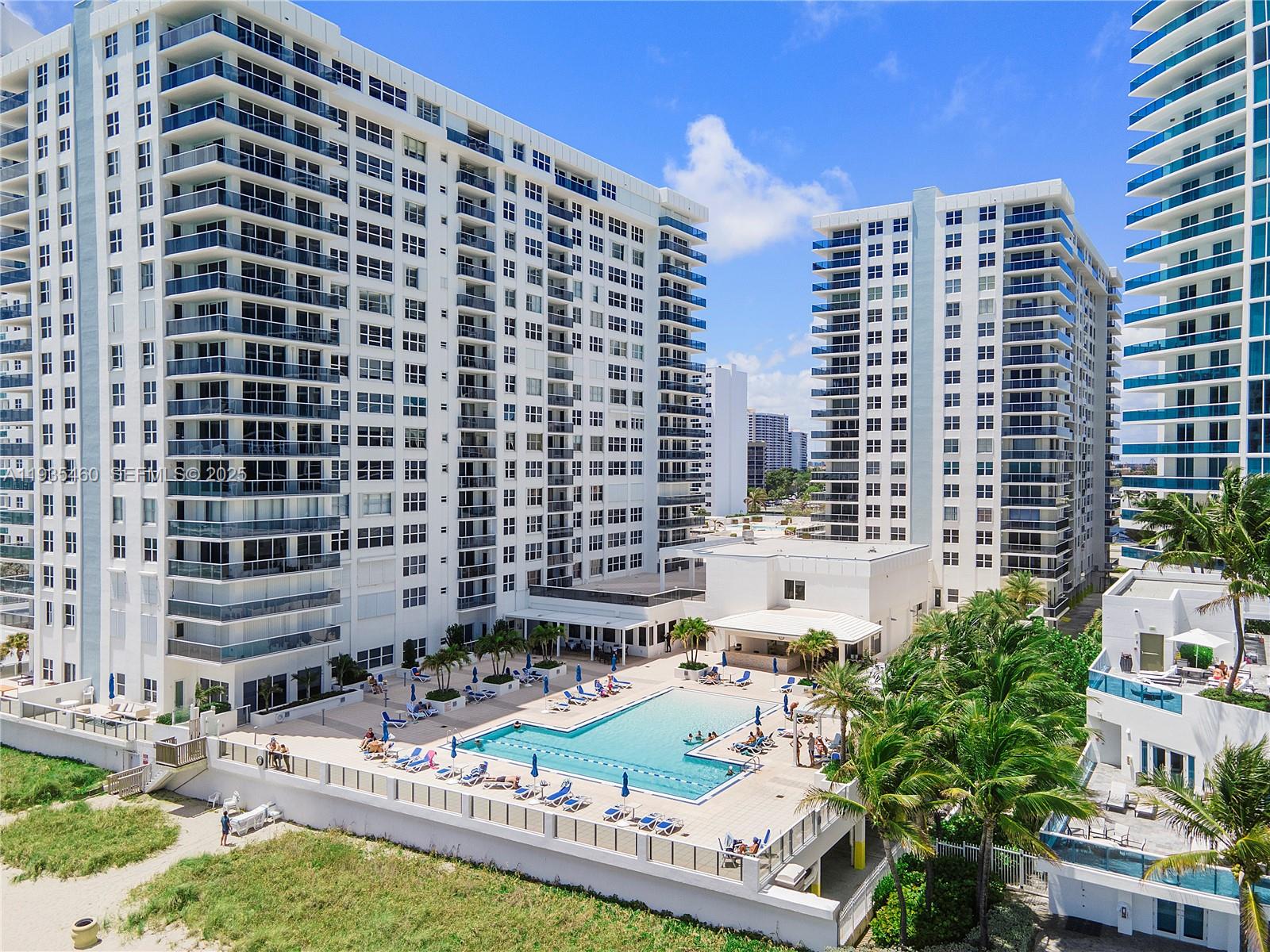 AQUARIUS CONDO - Residential Lease