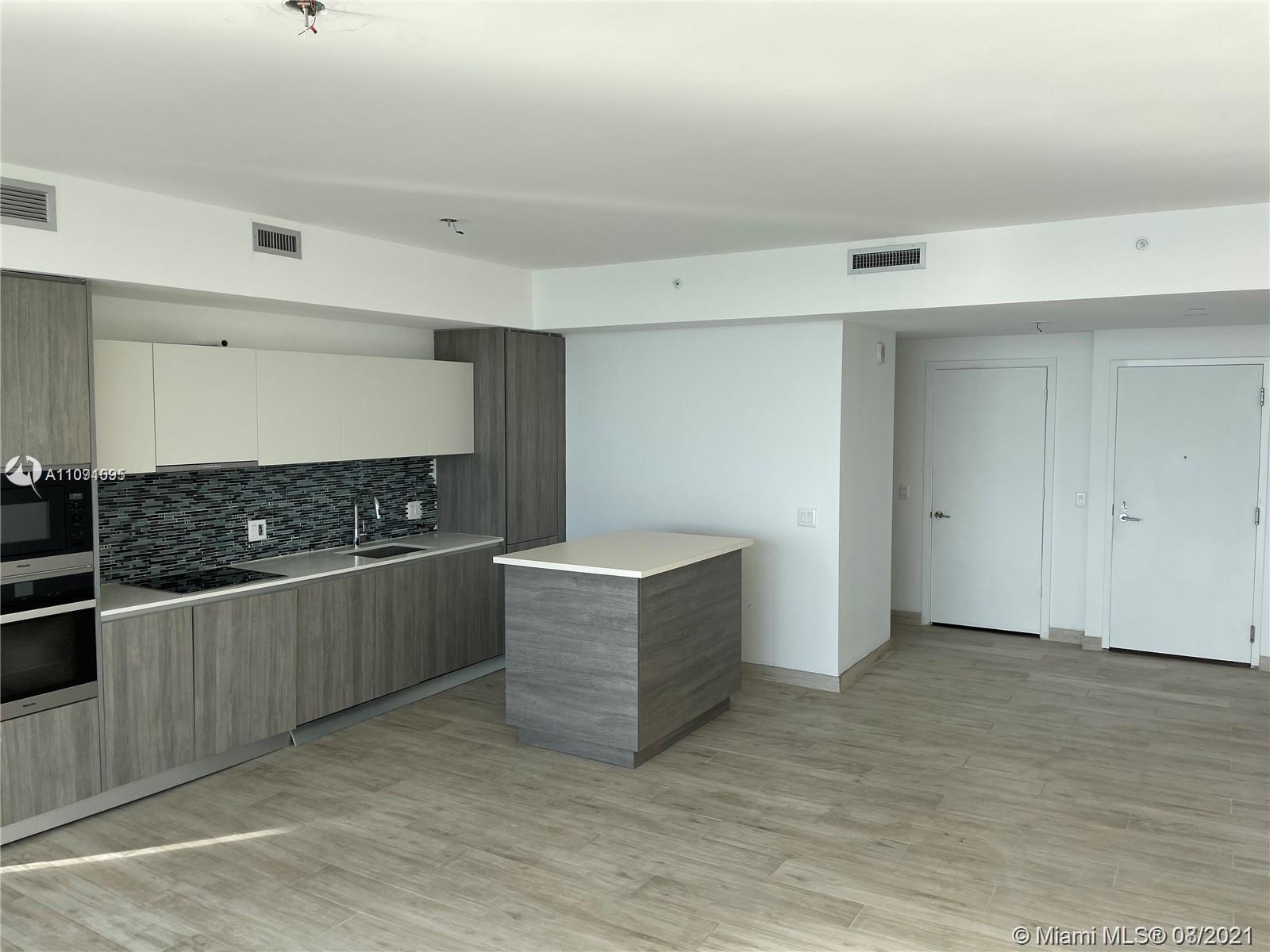 Biscayne Beach - Residential