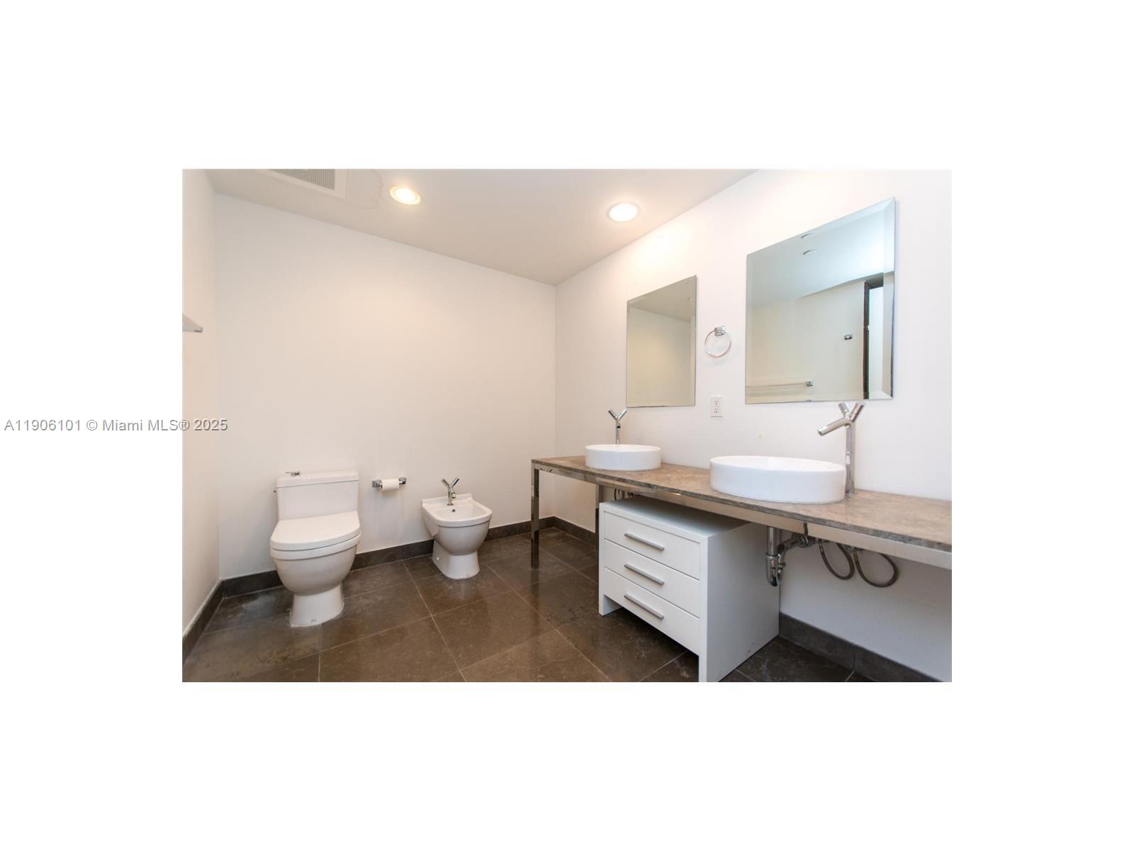 ICON BRICKELL NO TWO - Residential Lease