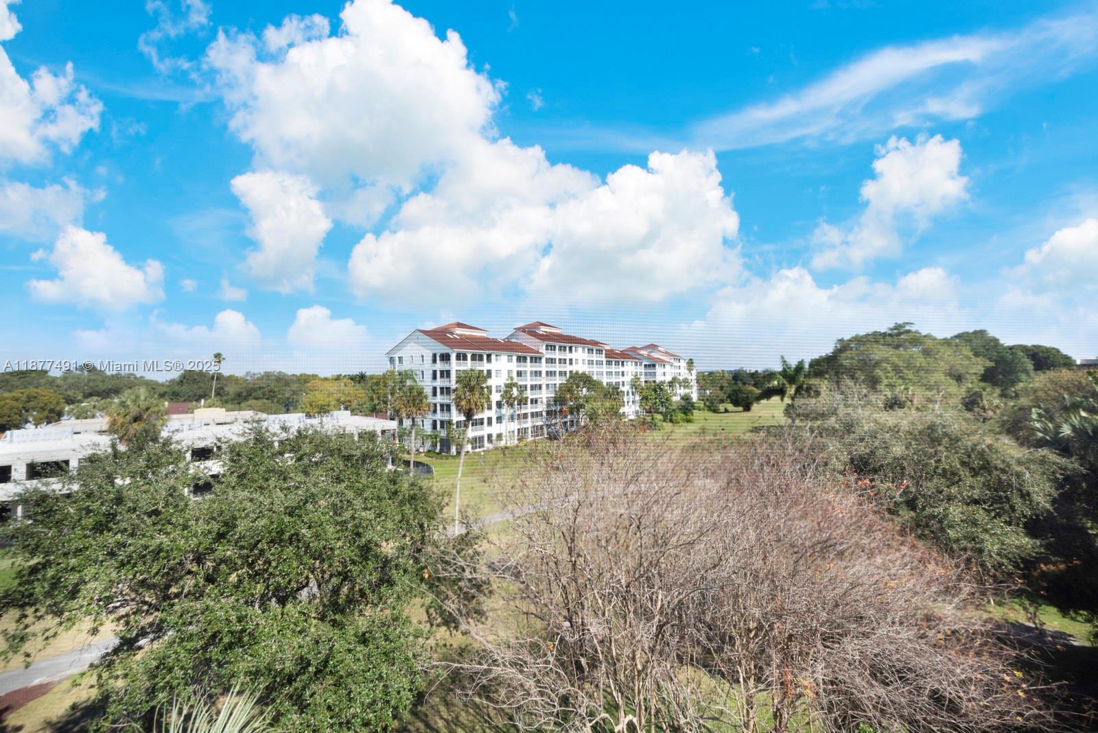 PALM-AIRE C C APTS 121 CO - Residential