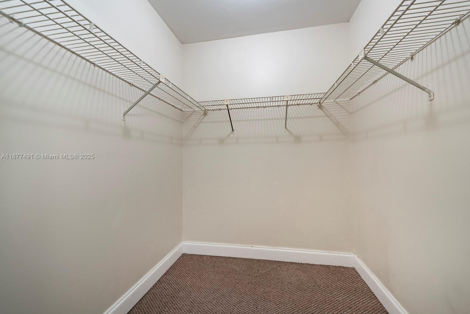 PALM-AIRE C C APTS 121 CO - Residential