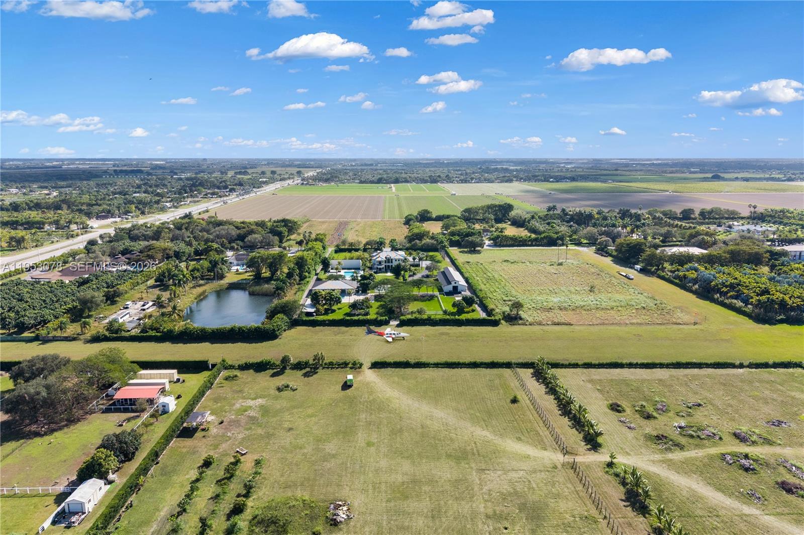 LINDBERGH'S LANDING - Residential