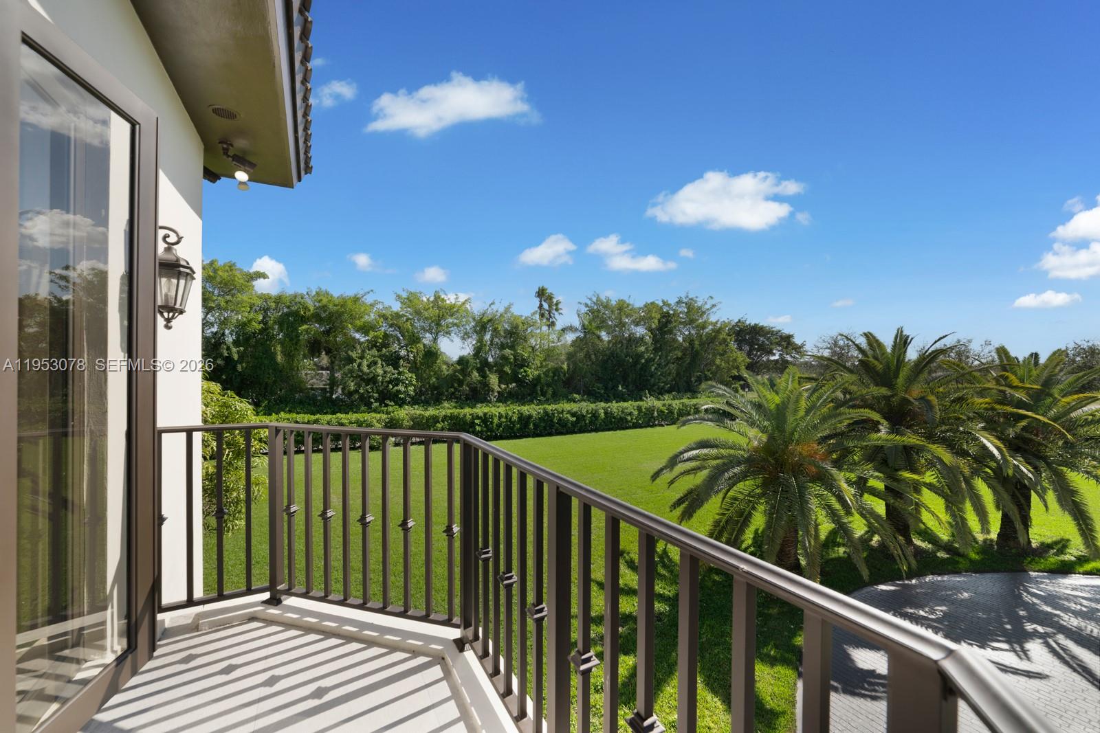 LINDBERGH'S LANDING - Residential