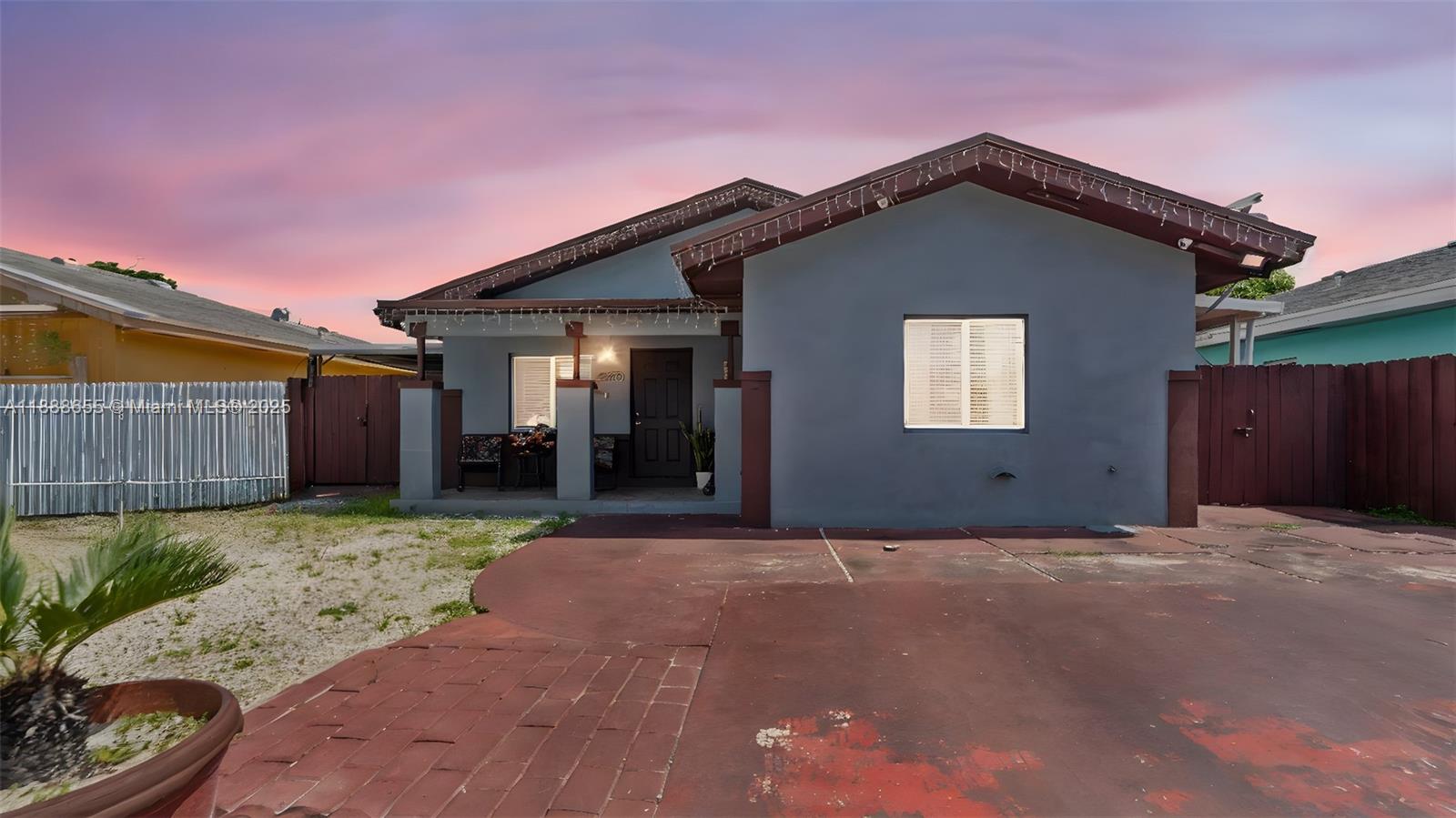 3109 NW 64 st, Miami, FL, 33147/$525,000 4 3109 NW 64 st