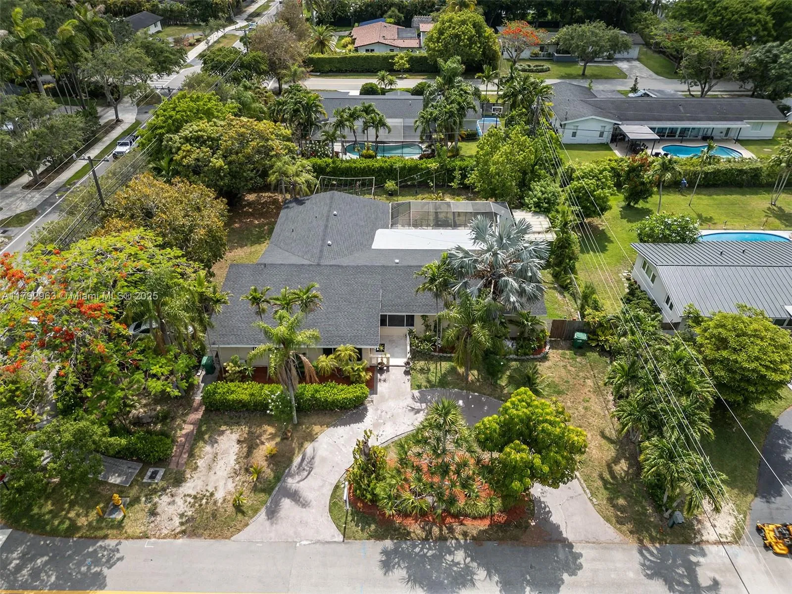 Pinecrest, Florida 33156, United States, 5 Bedrooms Bedrooms, ,3 BathroomsBathrooms,Residential,Active,118779