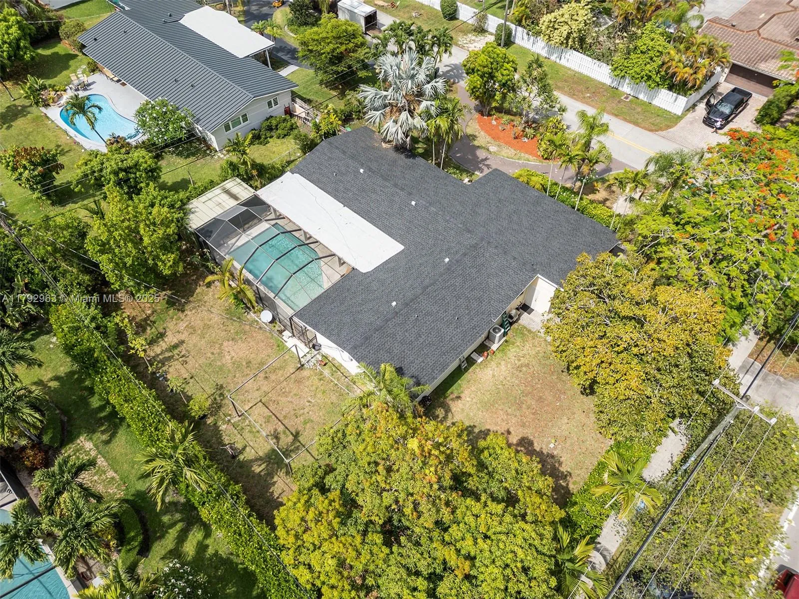 Pinecrest, Florida 33156, United States, 5 Bedrooms Bedrooms, ,3 BathroomsBathrooms,Residential,Active,118779