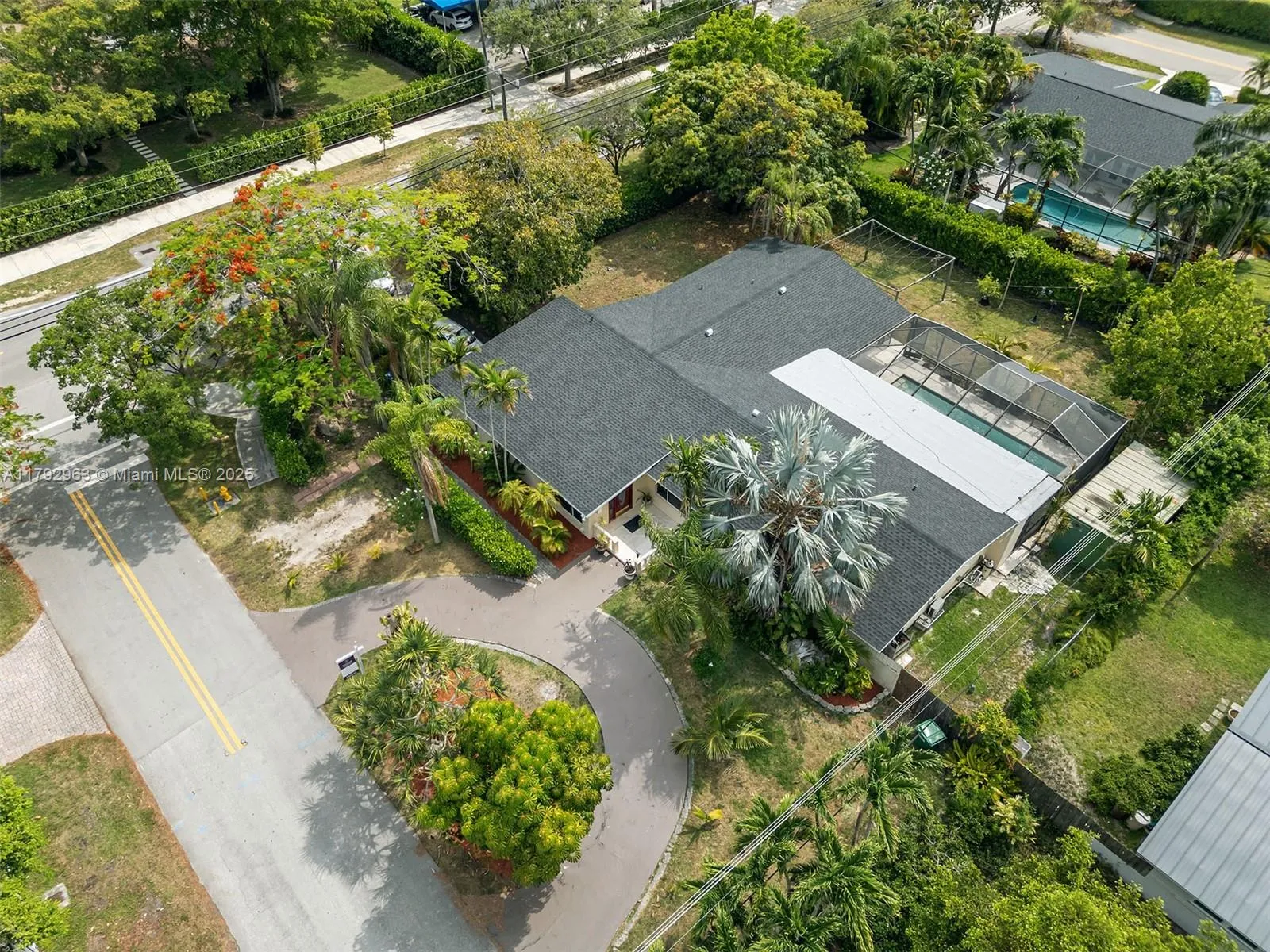 Pinecrest, Florida 33156, United States, 5 Bedrooms Bedrooms, ,3 BathroomsBathrooms,Residential,Active,118779