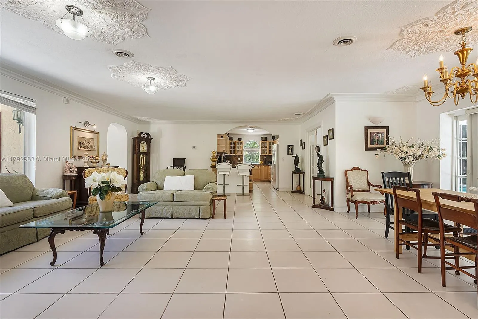 Pinecrest, Florida 33156, United States, 5 Bedrooms Bedrooms, ,3 BathroomsBathrooms,Residential,Active,118779