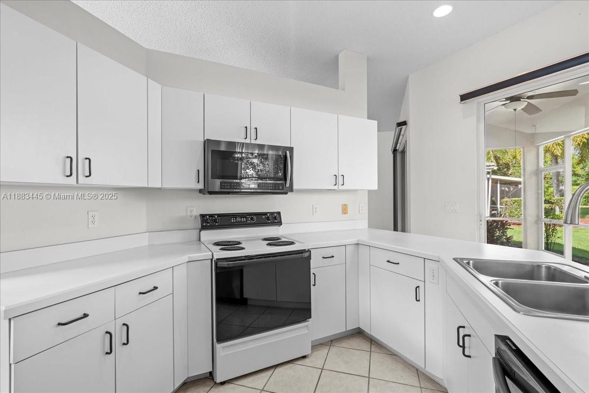 KEYS-GATE NO 1 - Residential