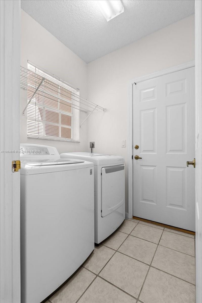 KEYS-GATE NO 1 - Residential