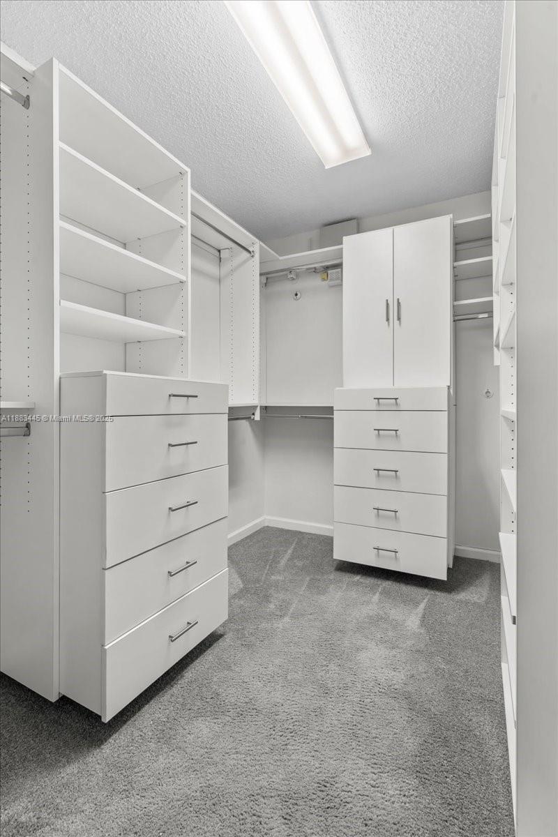 KEYS-GATE NO 1 - Residential