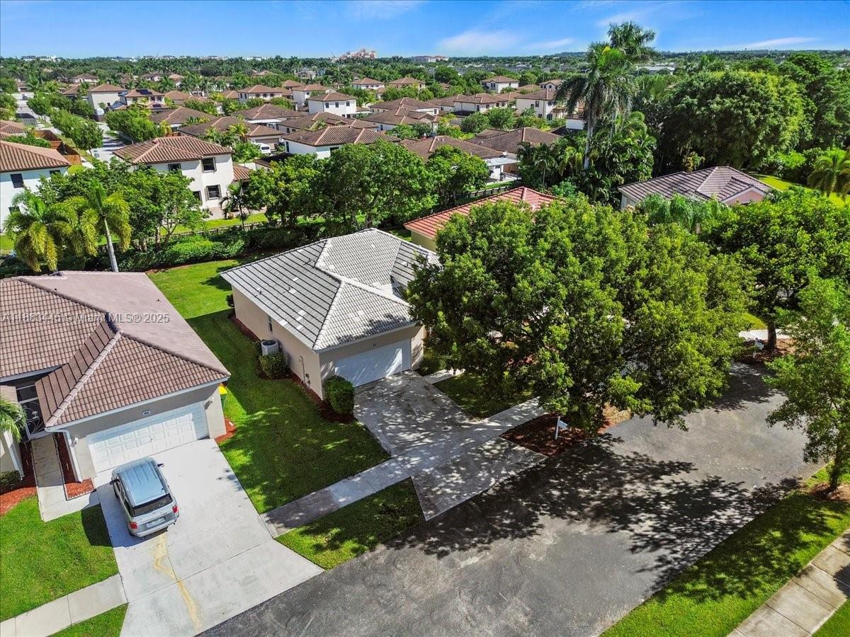 KEYS-GATE NO 1 - Residential