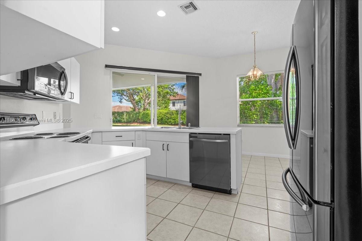 KEYS-GATE NO 1 - Residential