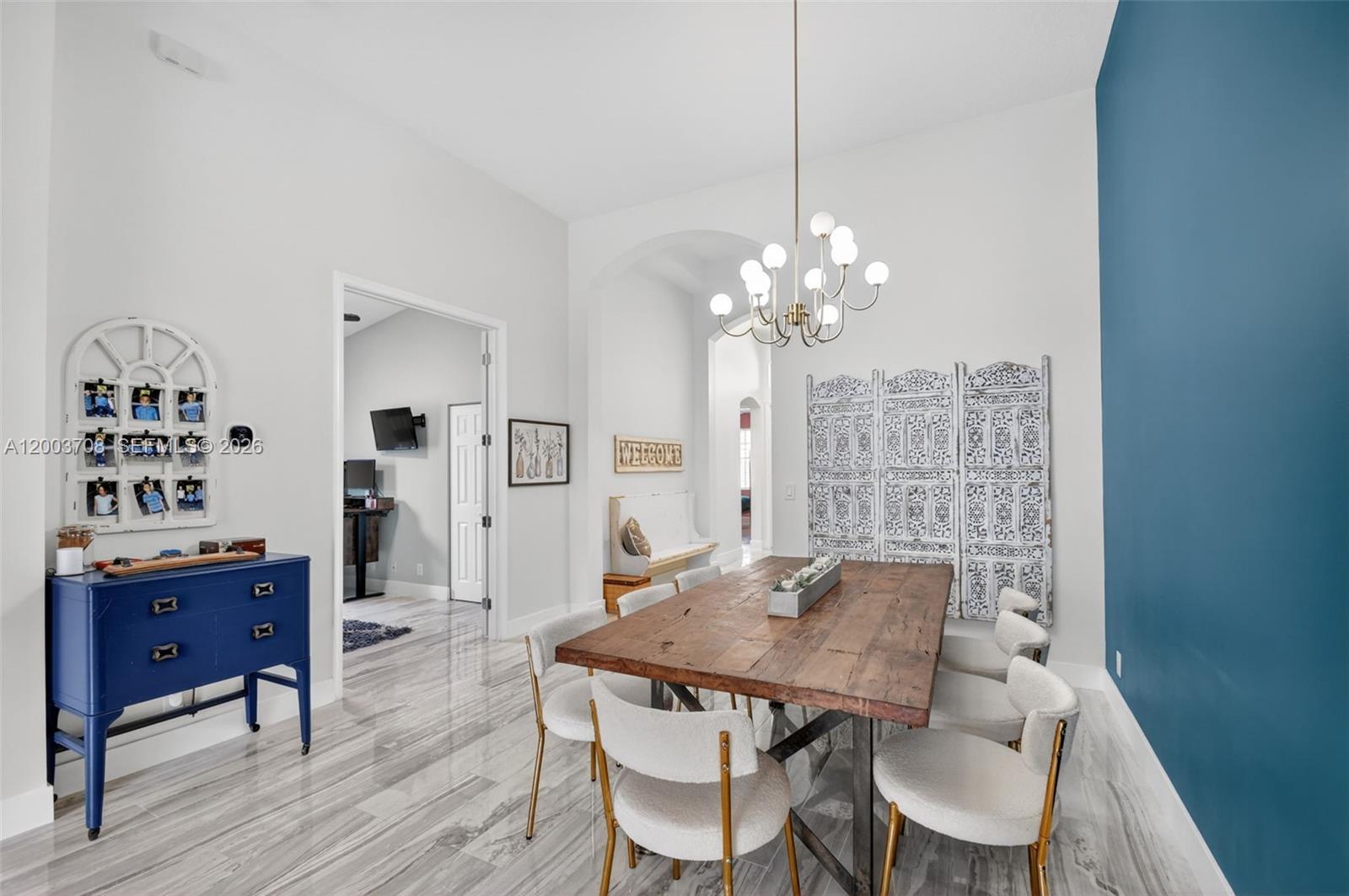 VILLAGES OF WINDSOR 3 - Residential