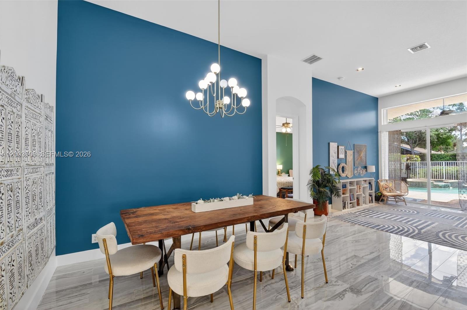 VILLAGES OF WINDSOR 3 - Residential