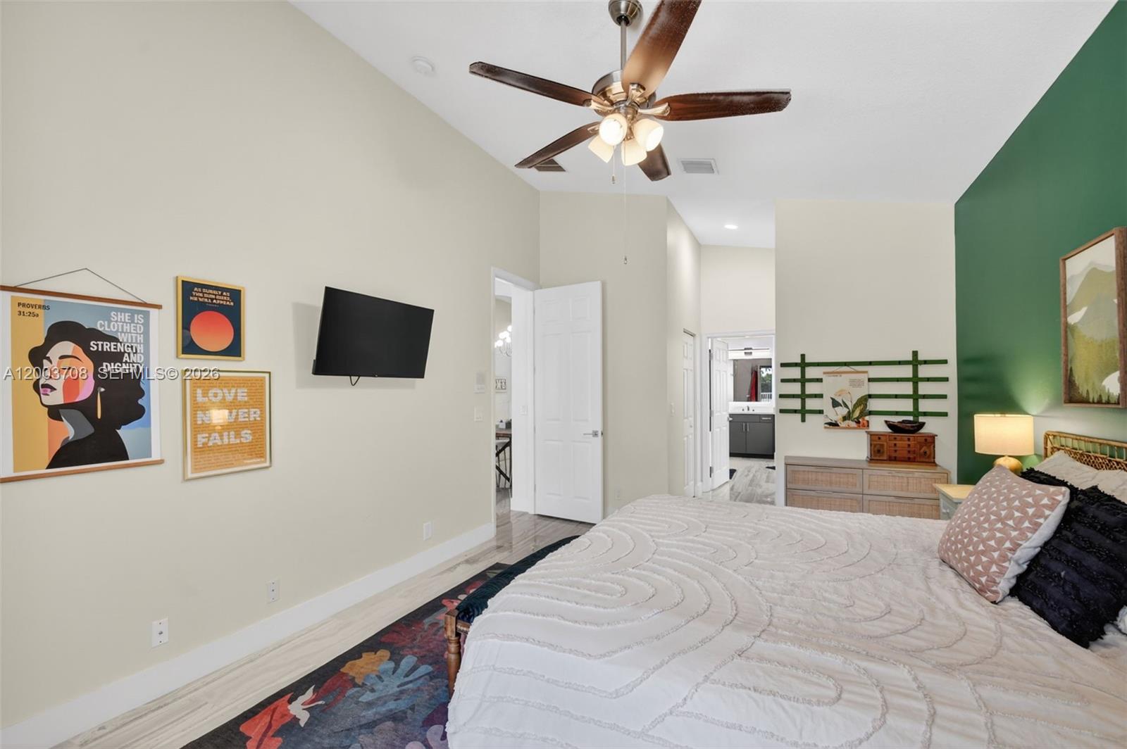 VILLAGES OF WINDSOR 3 - Residential