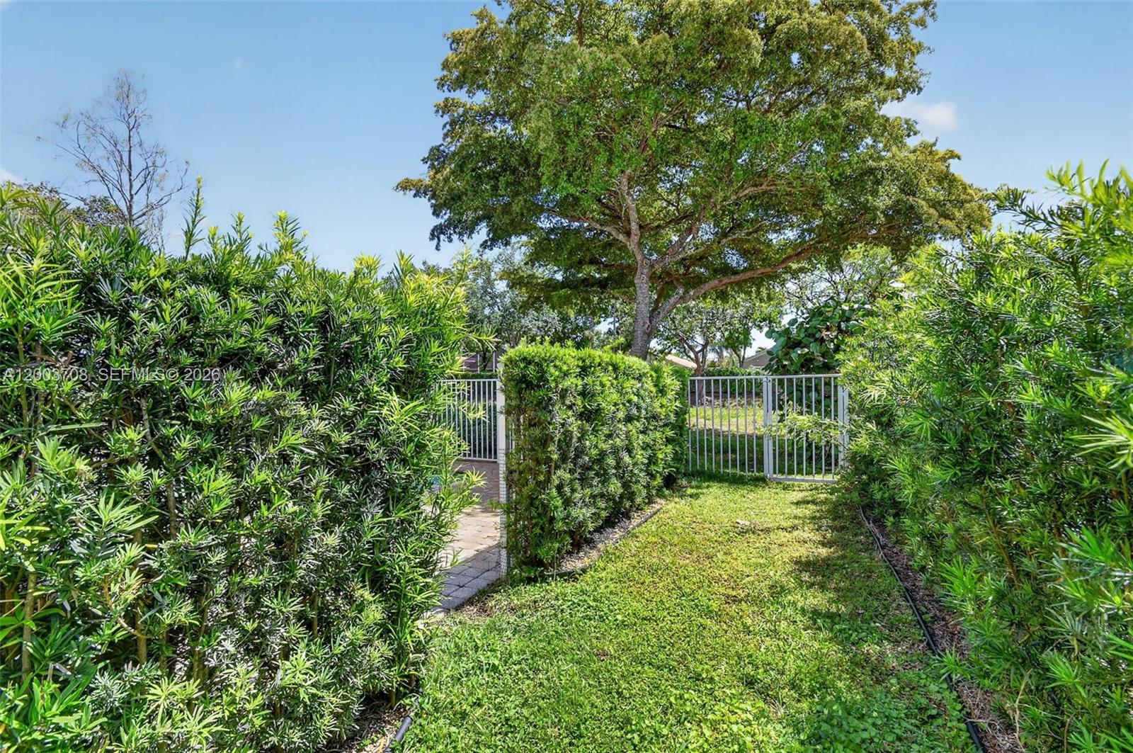 VILLAGES OF WINDSOR 3 - Residential