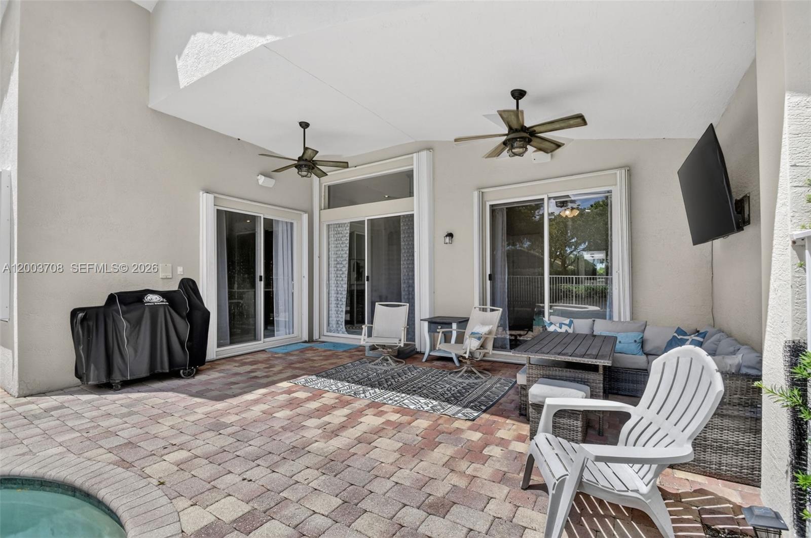 VILLAGES OF WINDSOR 3 - Residential