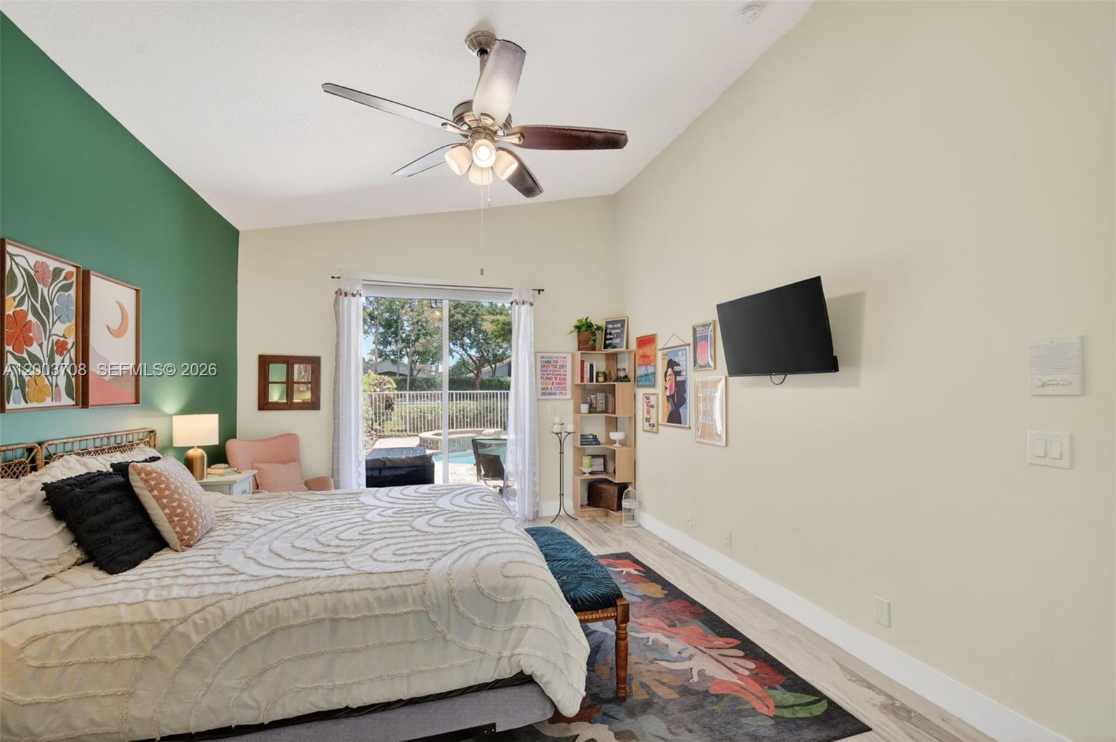 VILLAGES OF WINDSOR 3 - Residential