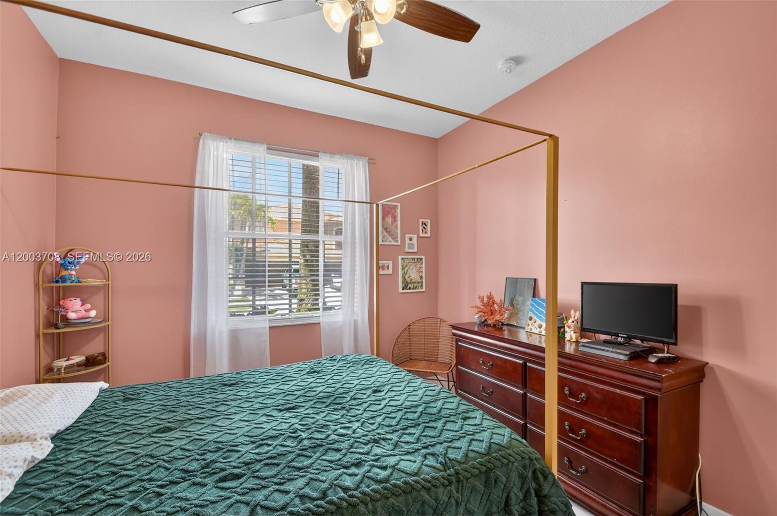 VILLAGES OF WINDSOR 3 - Residential