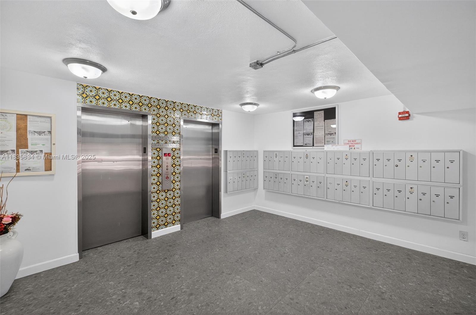 GOLDEN HOUSE CONDO - Residential