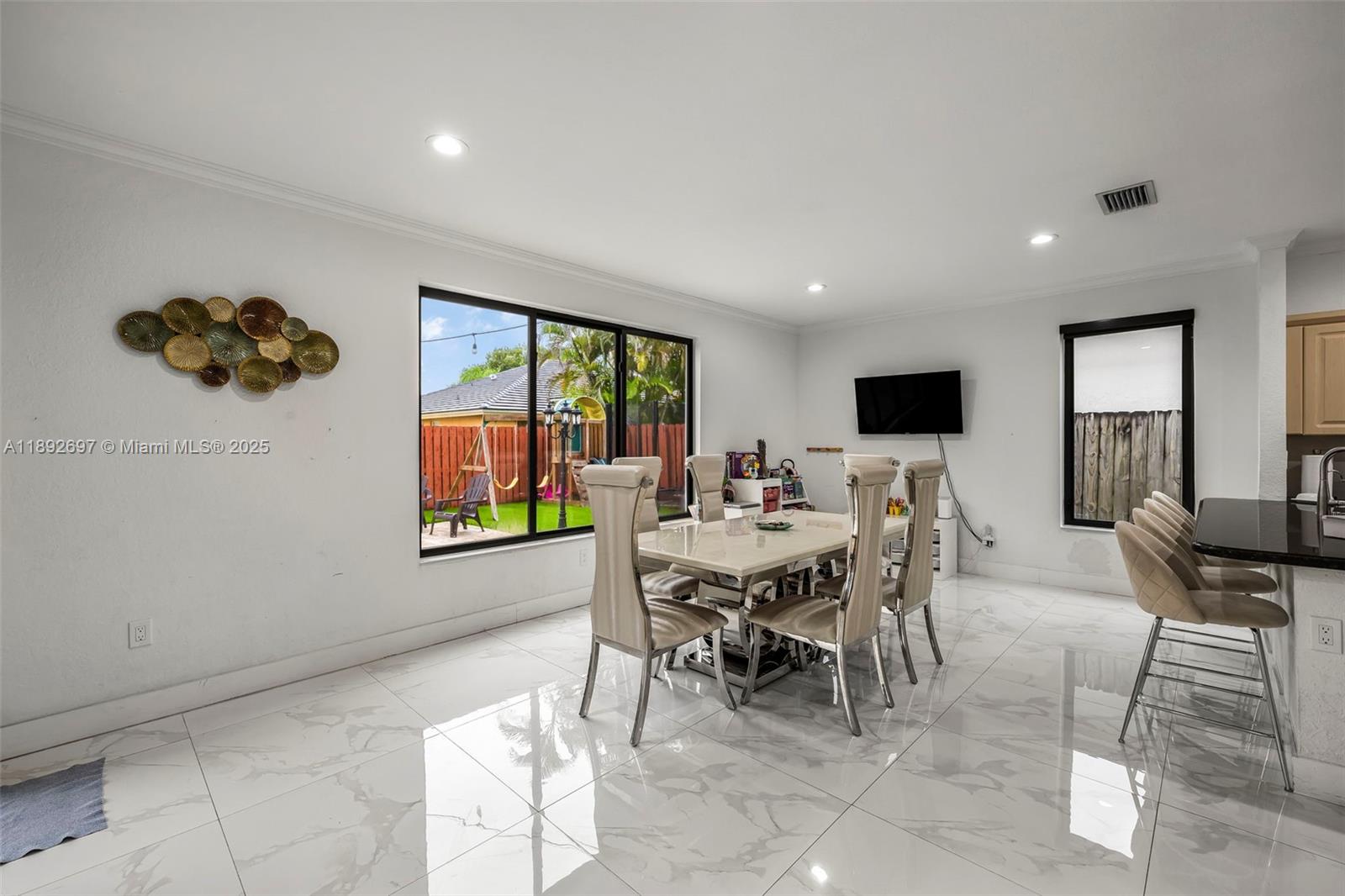 PARADISE REEF REPLAT - Residential