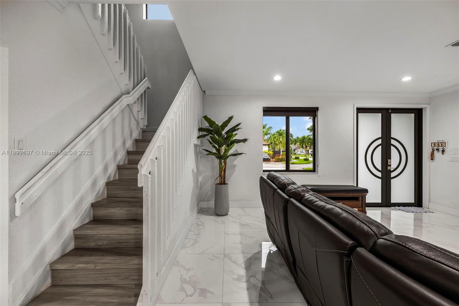 PARADISE REEF REPLAT - Residential