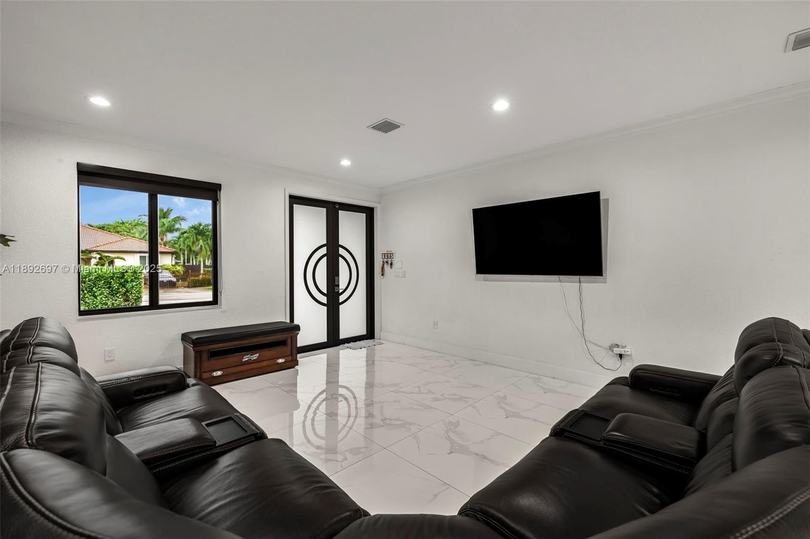 PARADISE REEF REPLAT - Residential