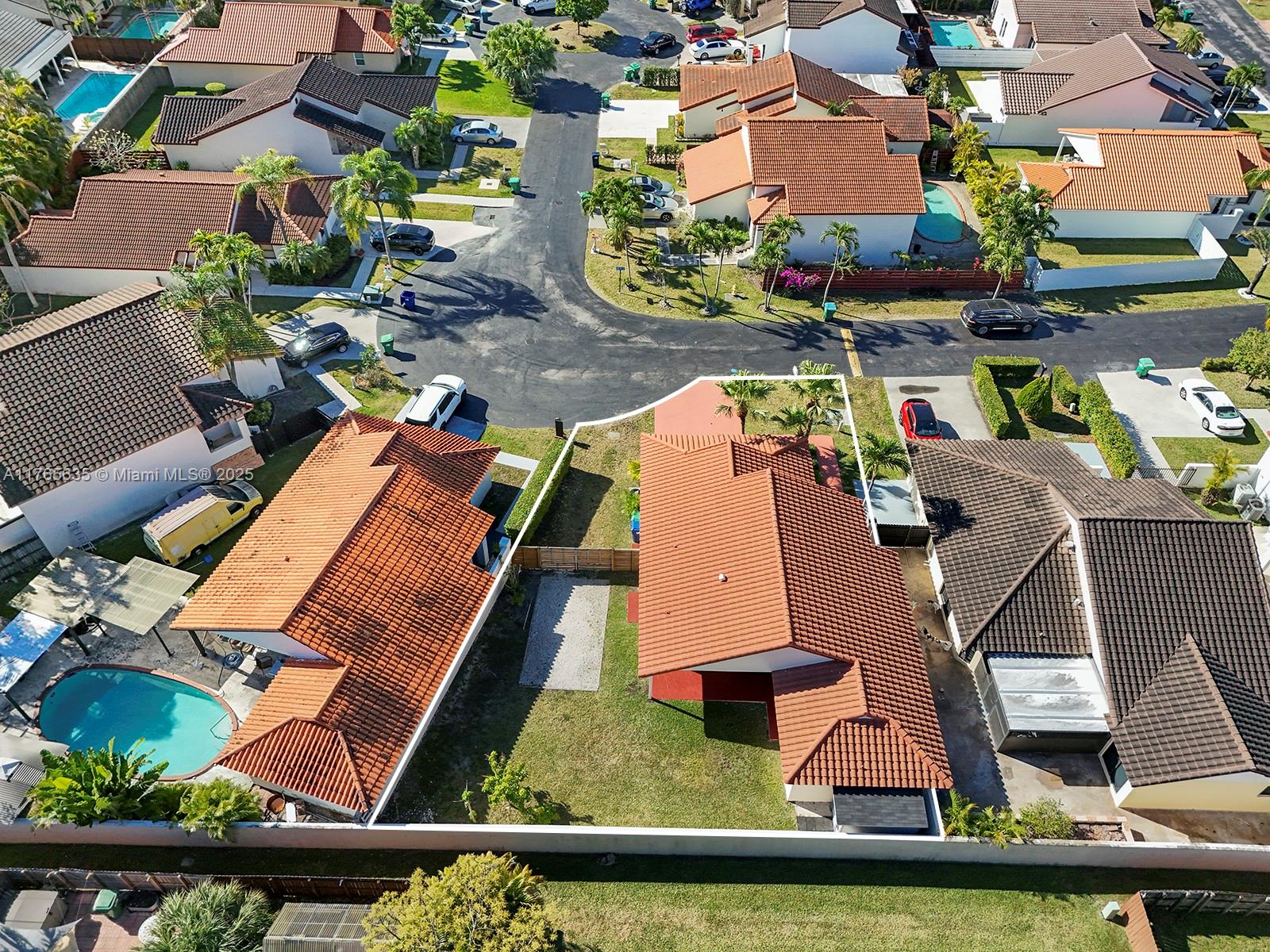 FAIRVIEW HOMES - Residential