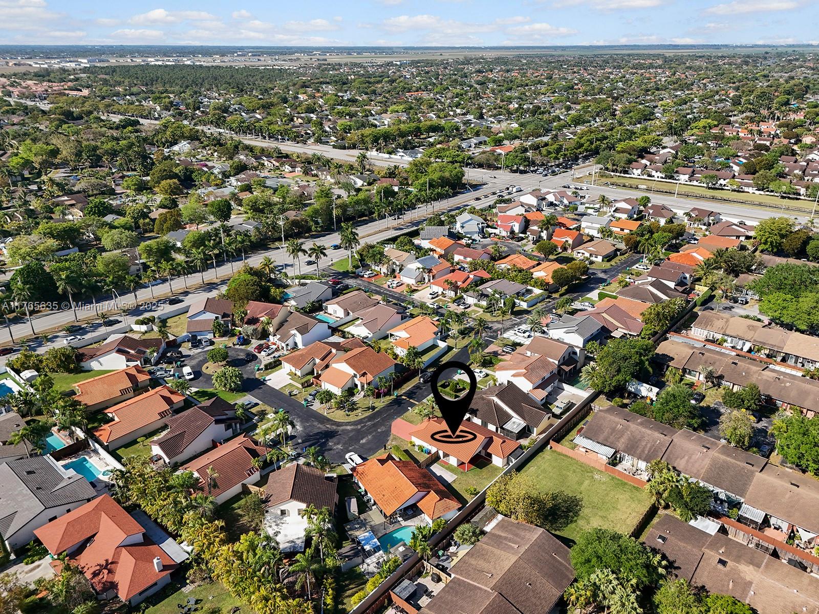 FAIRVIEW HOMES - Residential