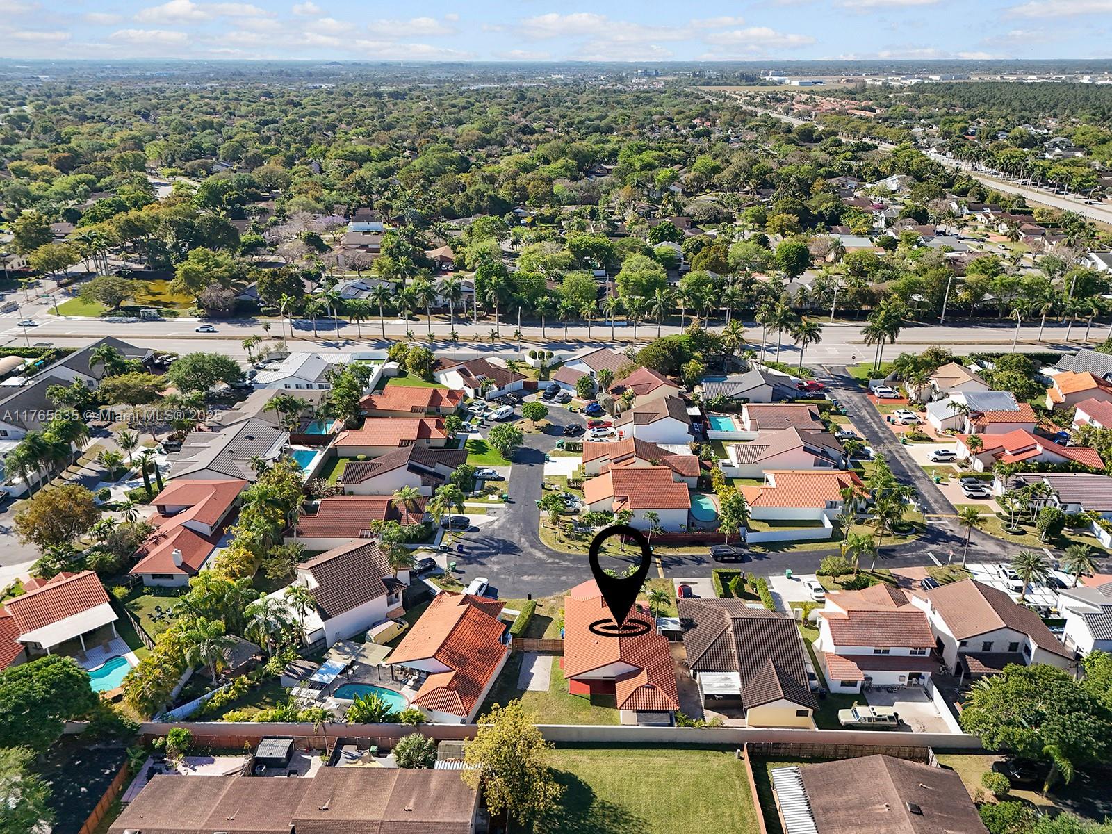 FAIRVIEW HOMES - Residential