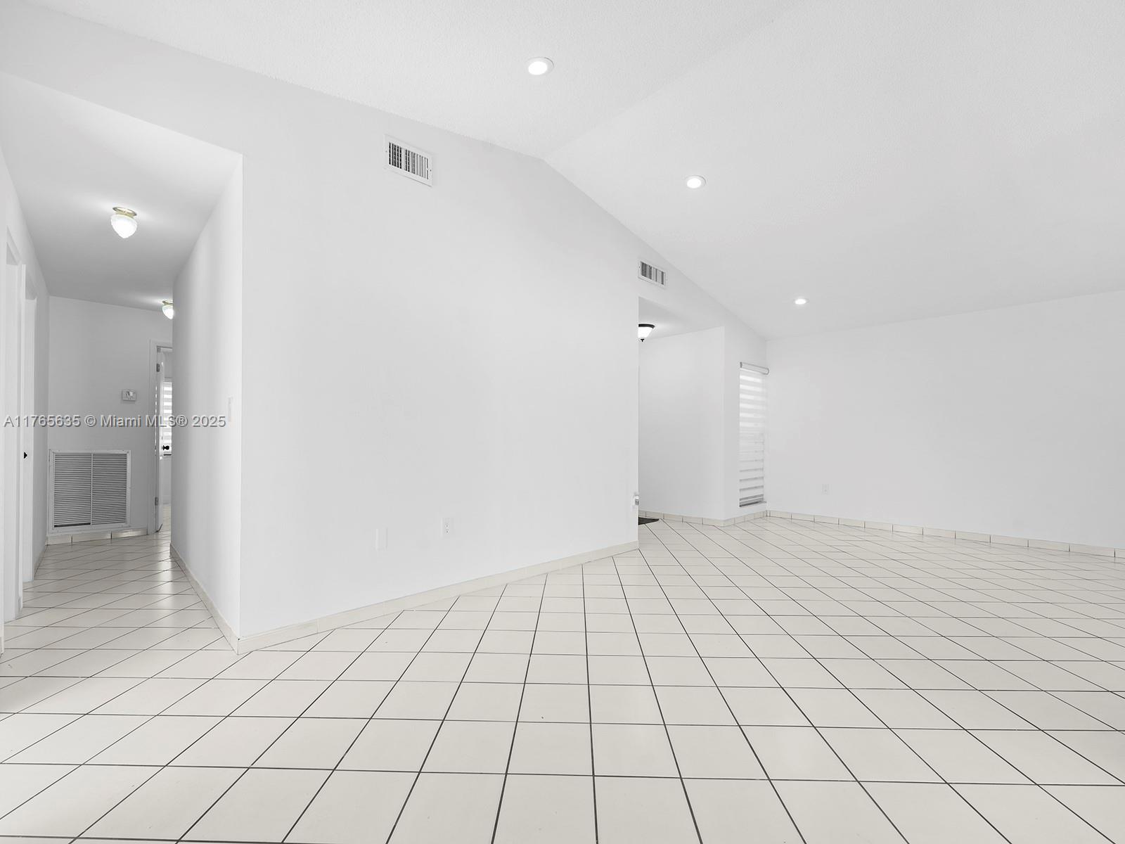 FAIRVIEW HOMES - Residential